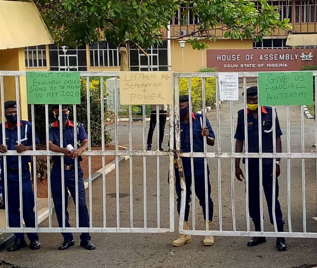 Ogun Assembly workers shut complex over non-implementation of financial autonomy order