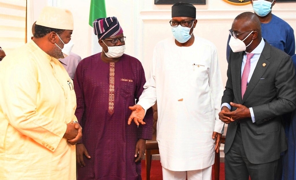 Chairman, House of Representatives Committee on Basic Education, Prof Julius Ihonvbere (2nd from R), Lagos Governor Babajide Sanwo-Olu (R)