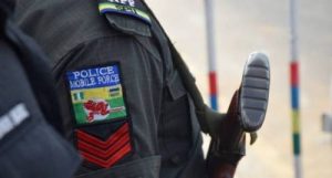 Mobile-Police-696×465-696×375 (1)