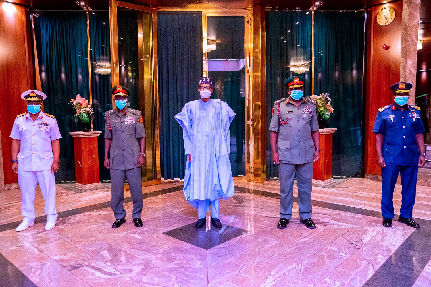 President-Muhammadu-Buhari-and-the-new-service-chiefs