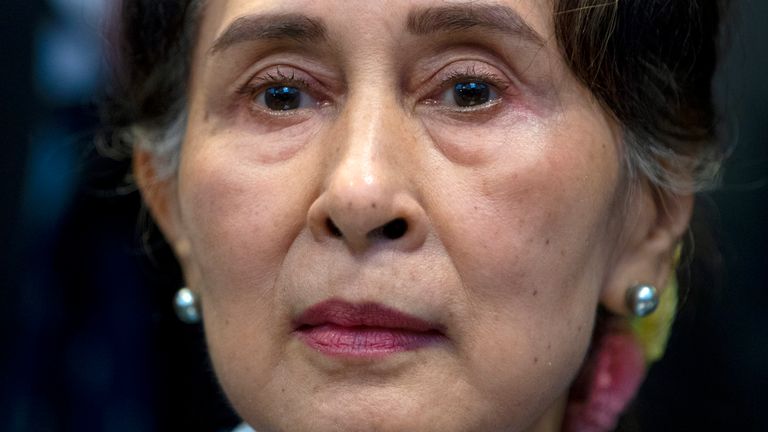 skynews-myanmar-aung-san-suu-kyi_5259844