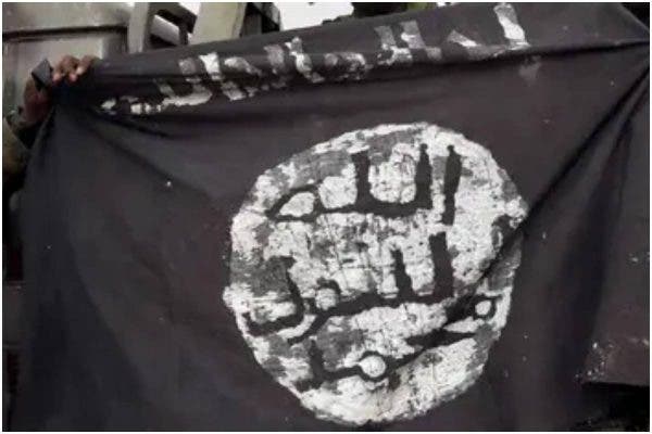 Boko-Haram-reportedly-hoist-flag-in-Niger-town-600×400