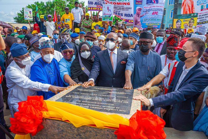 Commissioning-of-the-Atan-Luseda-road-