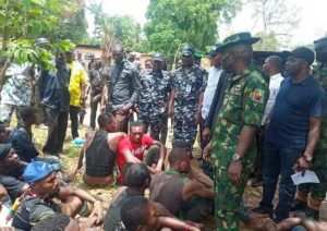 Ebonyi-Communal-Clash-55-Detainees-Escape-From-Custody-696×492
