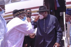 Bauchi Governor Bala Mohammed (L), Ex-President Goodluck Jonathan (R)