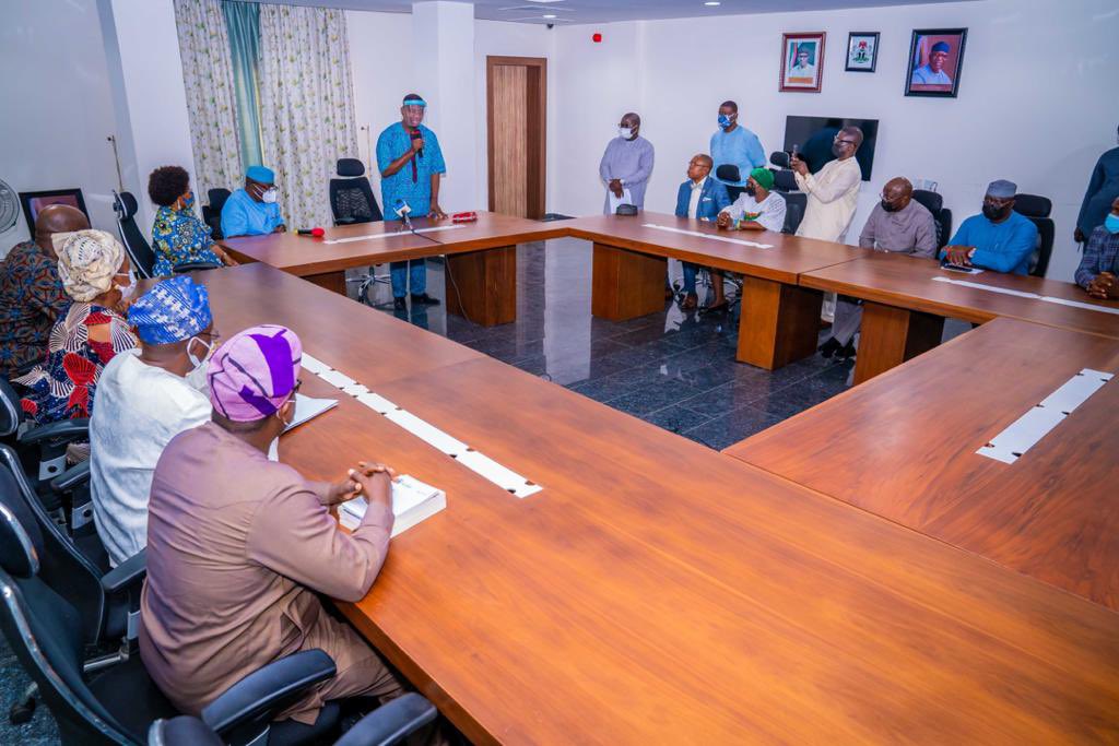 Adeboye condemns attacks on Ekiti traditional rulers