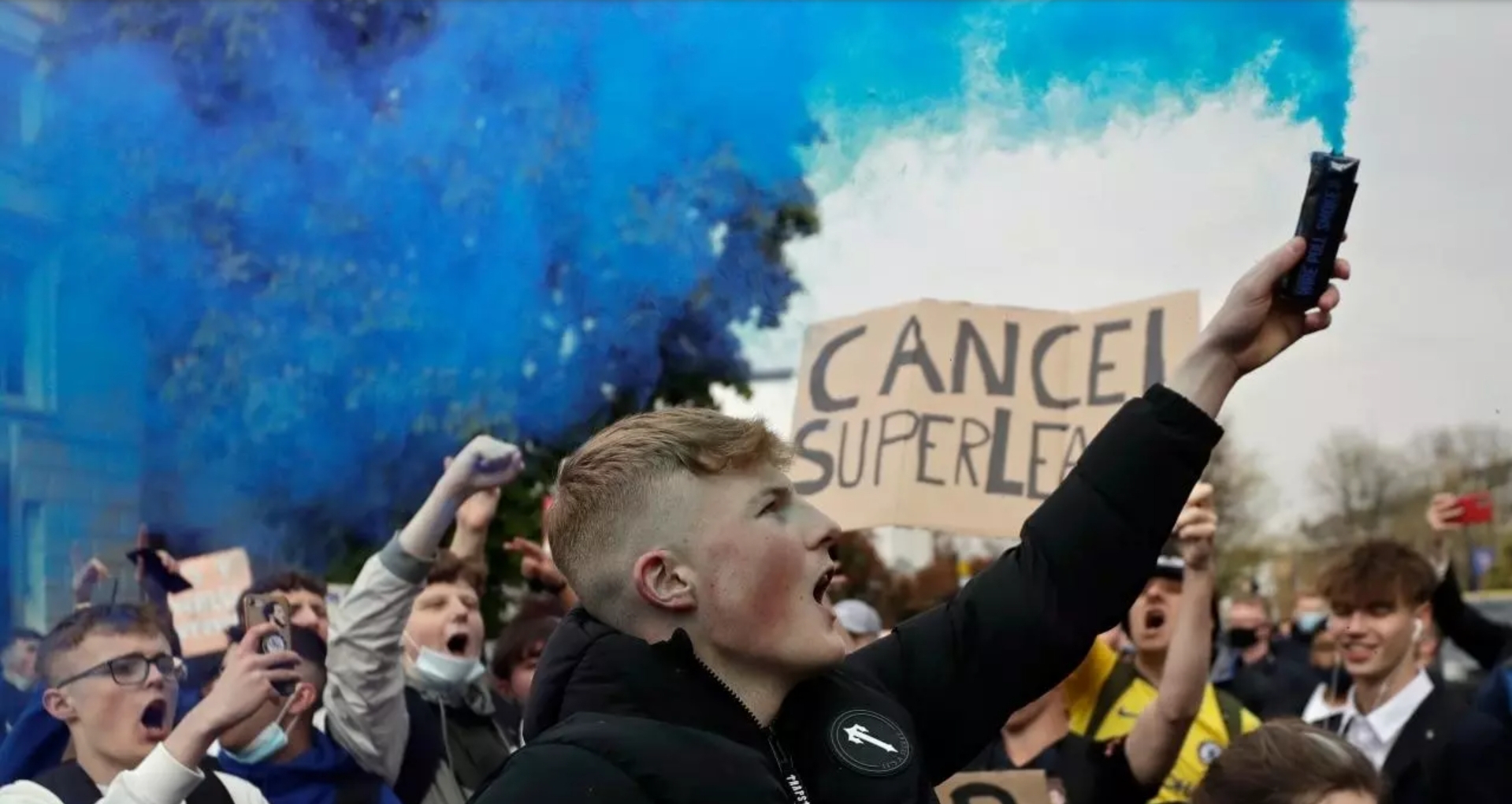 All 6 English clubs withdraw from Super League amid outrage