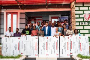 Architect Ezenwa in a group photograph during the presenation