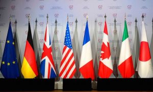 FRANCE-DIPLOMACY-POLITICS-G7