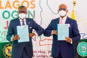 Lagos Governor Babajide Sanwo-Olu (L), Ogun Governor Dapo Abiodun (R)