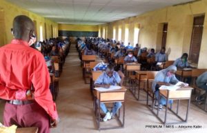 Students-writing-exam-in-Kishi-Community-Sch