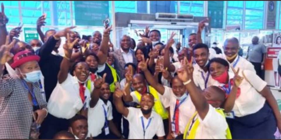 air peace staff