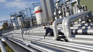 refinery-7