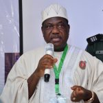 Hon.-Minister-of-Special-Duties-and-Intergovernmental-Affairs-Dr.-George-Akume-addressing-the-Retreat