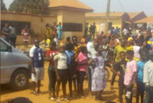 gunmen-kill-husband-abduct-wife-daughter-in-ekiti
