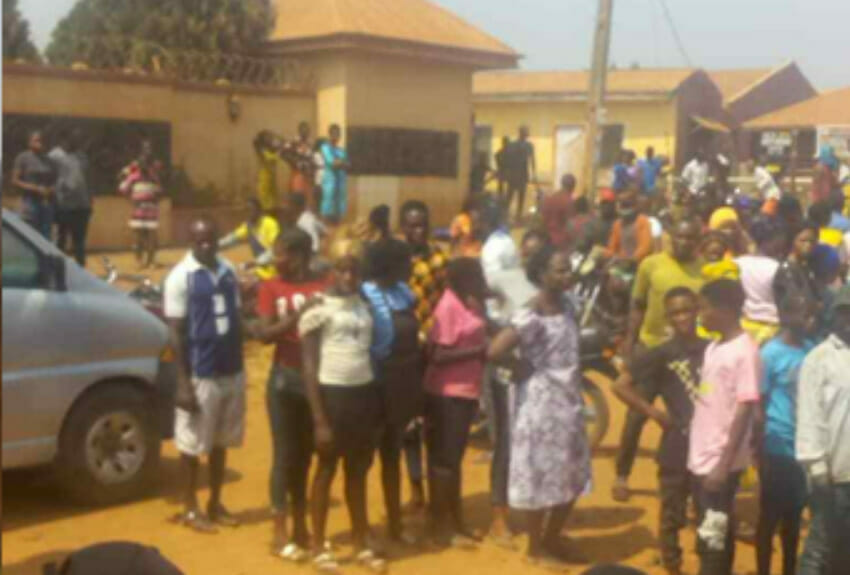 gunmen-kill-husband-abduct-wife-daughter-in-ekiti