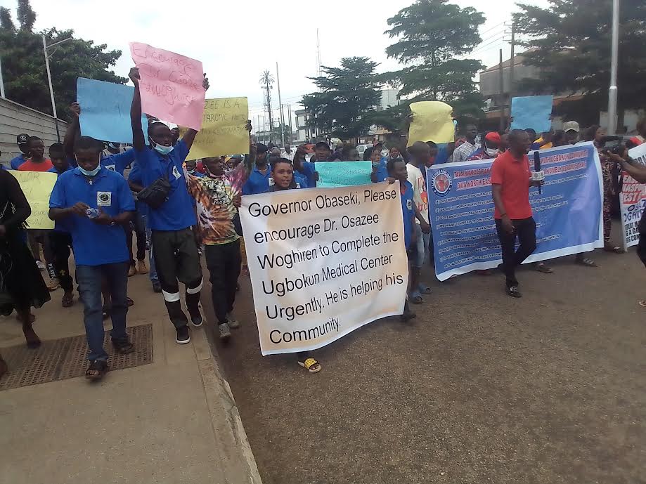 Protesters marching through the major streets of Benin City