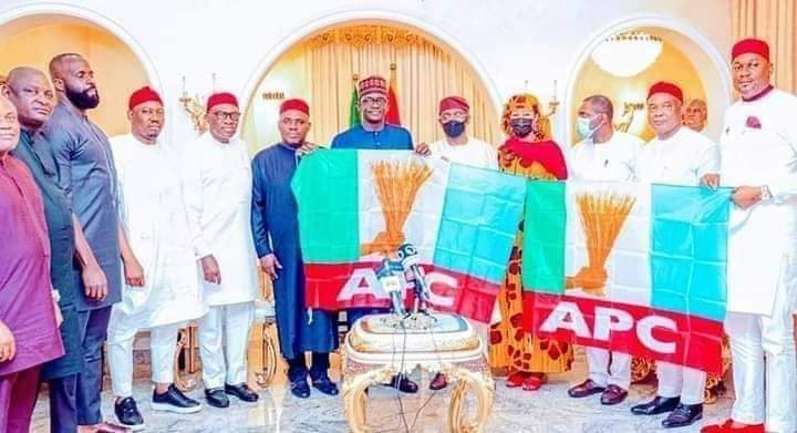Buni receives 11 Anambra lawmakers from PDP, APG