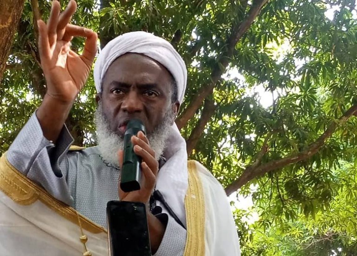 We don’t need US intervention to fight insurgency, it’ll attract foreign terror groups – Sheikh Gumi counsels ‘gullible Nigerians’ We don’t need US intervention to fight insurgency, it’ll attract foreign terror groups – Sheikh Gumi counsels ‘gullible Nigerians’