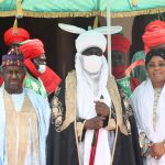 The Emir sorrounded by his guests