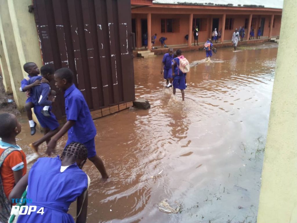 flood in school