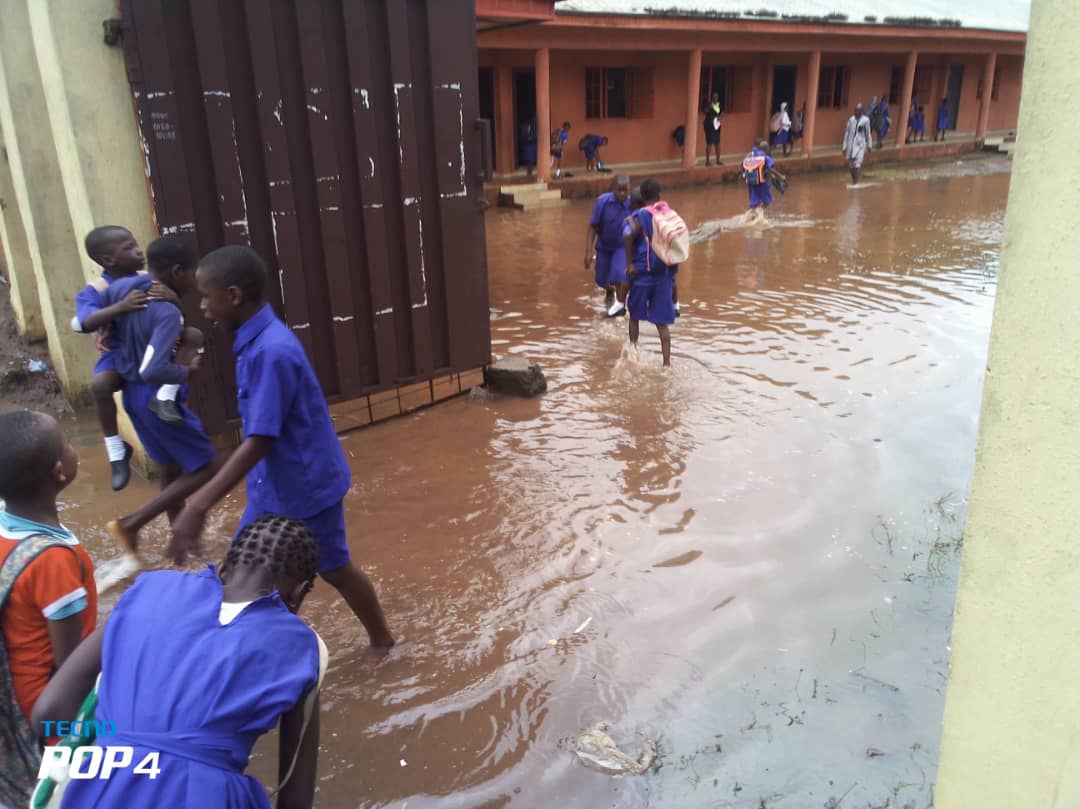 flood in school