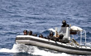 training-against-pirates-in-nigeria-1-570×354