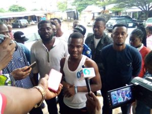 Trigger-happy cop shoots UNIBEN student at NPDC gate