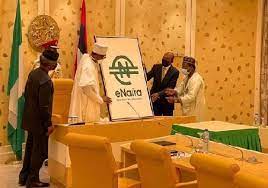 33 banks, 2,000 customers onboarded, N500m minted as Buhari unveils eNaira