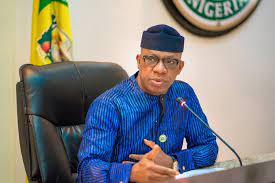 Abiodun rewards best teachers with cash