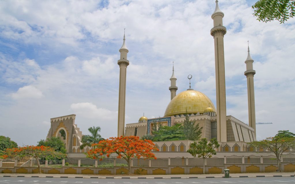 Abuja-National-Mosque-Abuja-1-e1438703282294