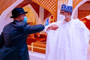 Anambra Governor Willie Obiano (L), President Muhammadu Buhari (R)