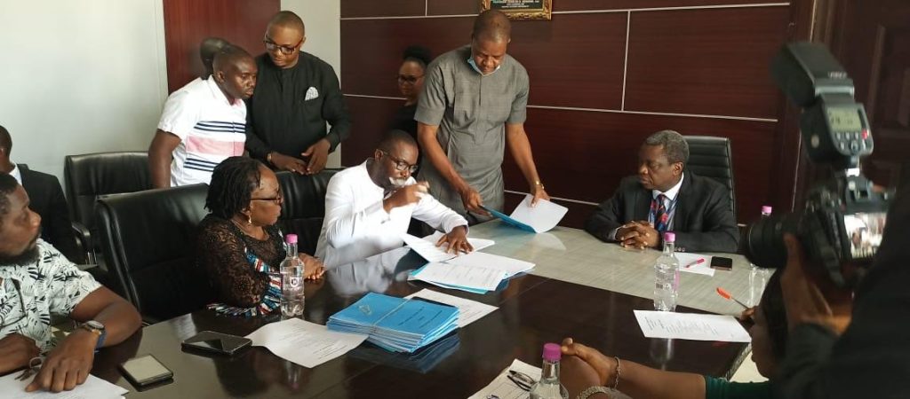 UNIZIK signs N5 billion transport scheme