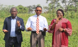 PIX-2-L-R-Agricultural-Specialist-U.S.-Mission-Nigeria-Ebenezer-Boluwade_-Counselor-for-Agricultural-Affairs-U.S.-Mission-Nigeria…-1140×684