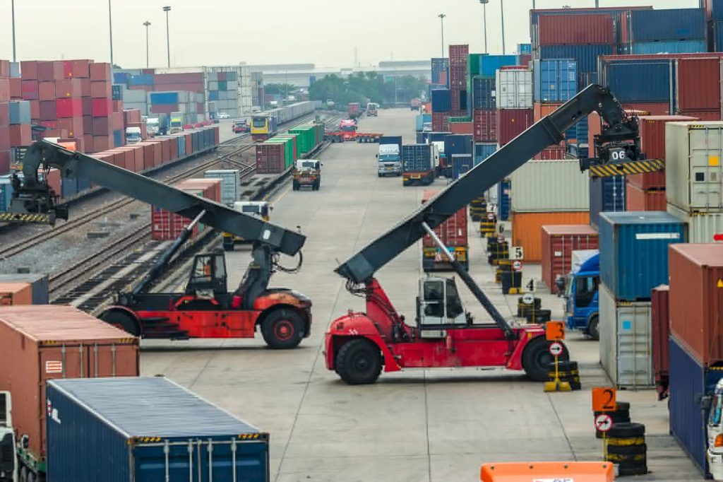 KIDP-starker-lifting-containers