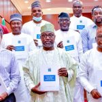 USAID presents Niger government with investment incentives policy document