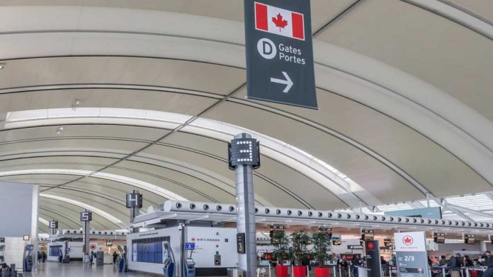 Canada-bans-travel-1062×598-1-696×392