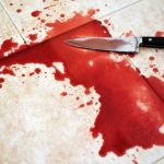 knife-stab-flirt-blood-1-700×448-656×420-1