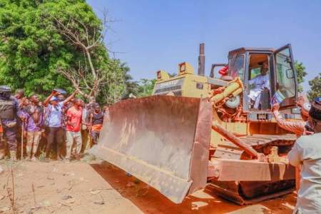 sule flags off road project