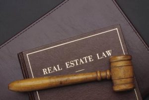 three-qualifications-to-look-for-in-a-real-estate-witness_orig