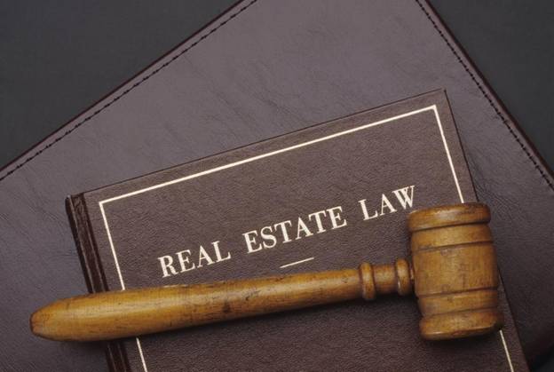 three-qualifications-to-look-for-in-a-real-estate-witness_orig
