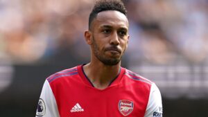 Aubameyang (2)