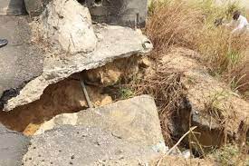Bayelsa raise alarm over damaged FG Bridge
