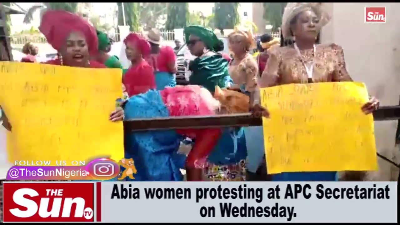 Abia women barricade APC headquarters, protest against Ikechi Emenike, Buni’s CECPC (VIDEO)