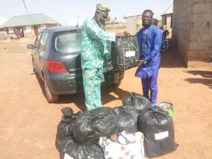 Journalist donates clothing, shoes to displaced persons in Kaduna