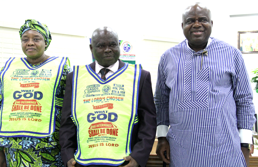 Wife of Pastor Muoka, Muoka and Governor Diri at the crusade