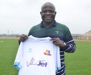 coach-ogunbote-excited-over-remo-stars-appointment-promises-to-meet-expectations-ahead-of-new-season