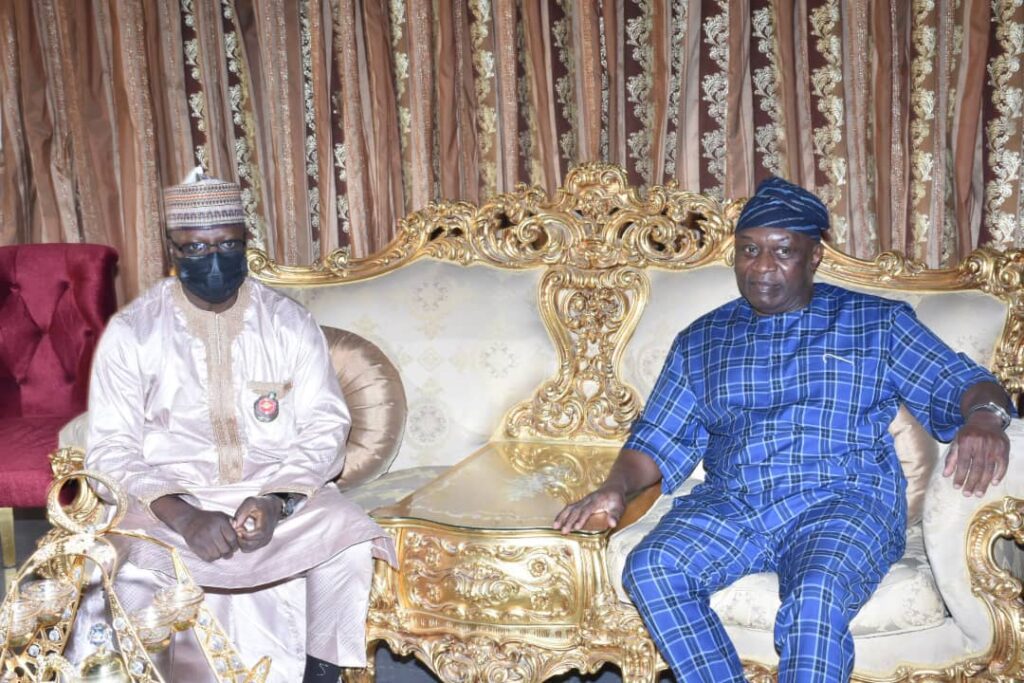 Soun of Ogbomoso: NYSC DG pays condolence visit