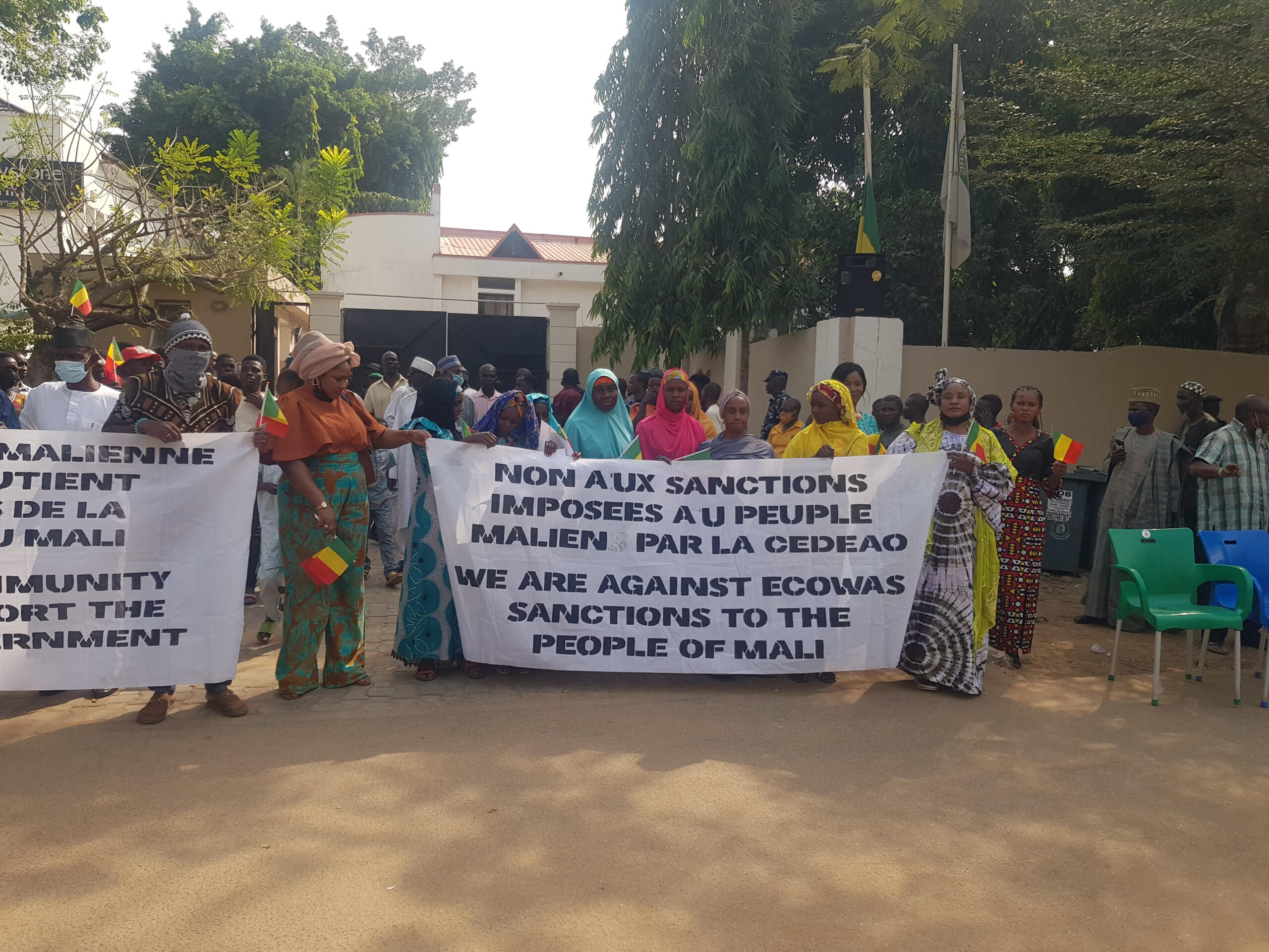 Malians in Nigeria protest ECOWAS sanctions in Abuja