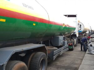 0ec6f88d-tanker-drivers-696×522